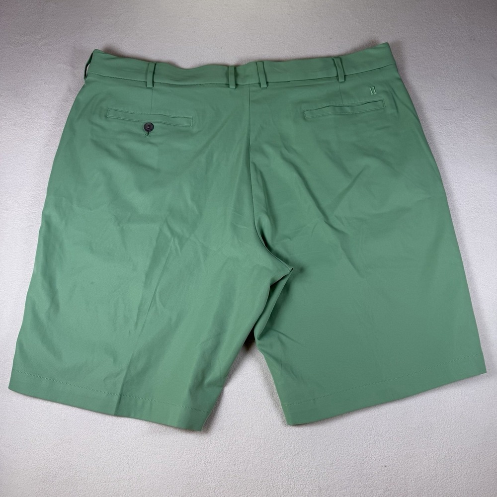 Walter Hogan Green Golf Shorts Men's Size 42 Stretch Pockets Embroidered Logo‎